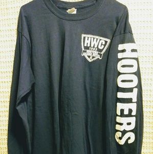 Hooters Long Sleeve Tee